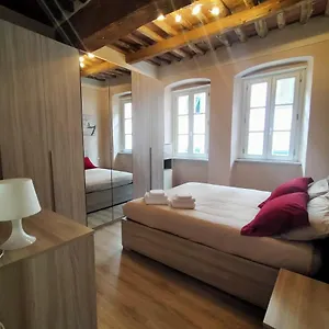 https://casa-toscanella.it-tuscanyhotel.com