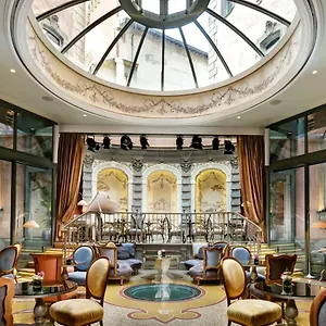 Chateau Monfort - Relais & Chateaux Отель