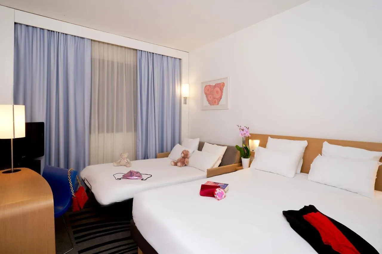 Novotel Milano Nord Ca' Granda 4*, Μιλάνο